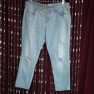 Size 12 Regular Old Navy Ripped Knee Boyfriend Denim Blue Jeans